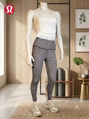 Lululemon Wunder Under HR Tight 25" Ritual Jacquard Black White Size 8